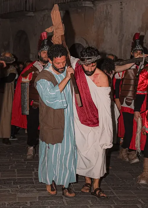 Via-crucis-1 Via Crucis vivente San Leucio del Sannio